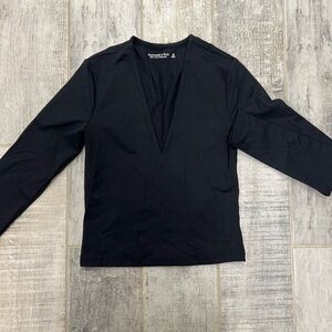 Abercrombie & Fitch Black Long Sleeve V-Neck Top